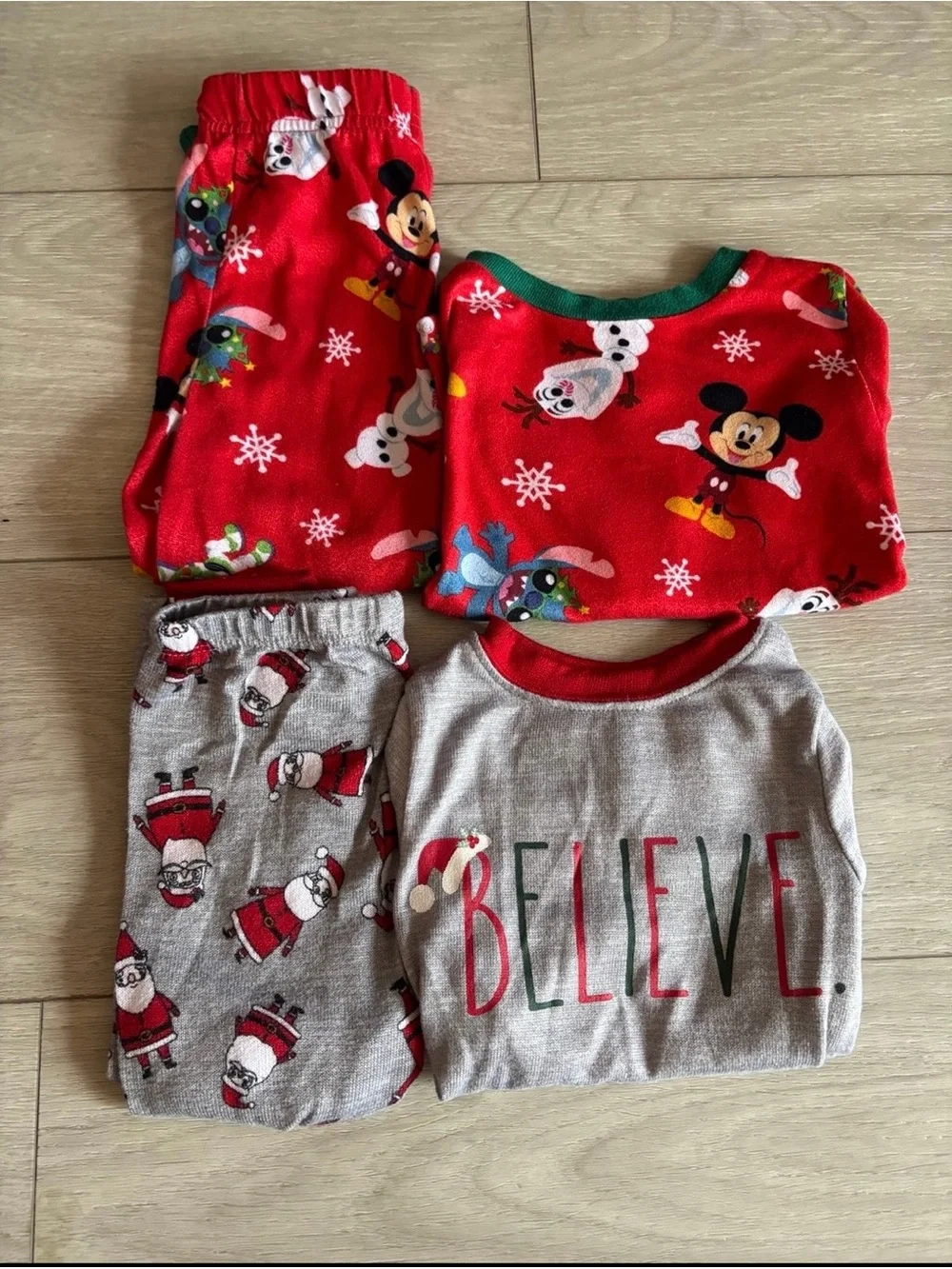 Kids Holiday Pajama Sets. 3T